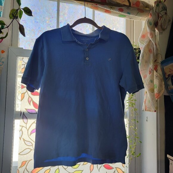 Tackle & Tides Men's Blue Polo Style Three Button Shirt Size Medium - Picture 8 of 9